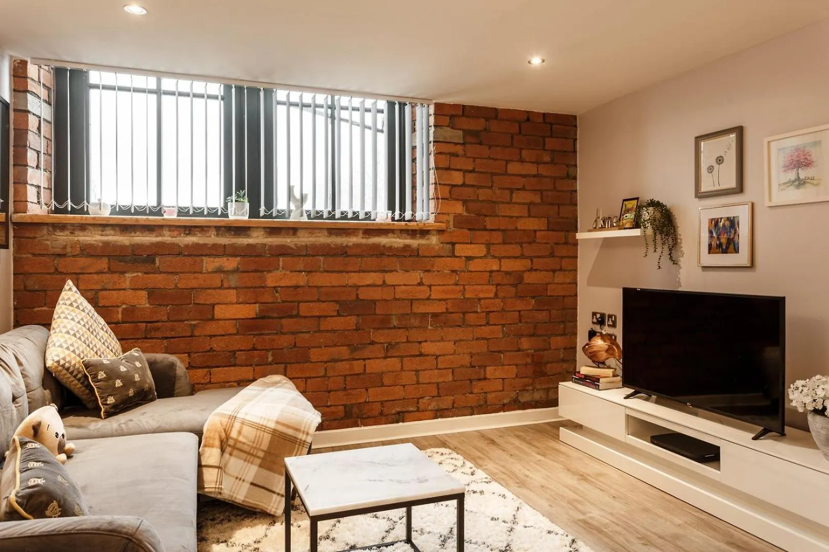 Charming Retreat In Bradford Apartment Bradford